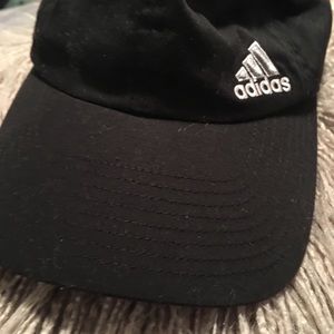 Adidas Women’s Climalite Adjustable hat. Used